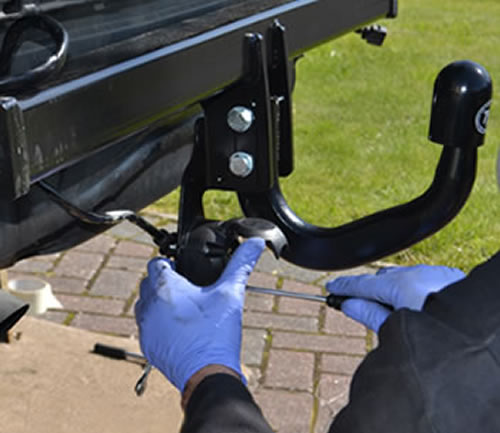 Towbar fitting Service